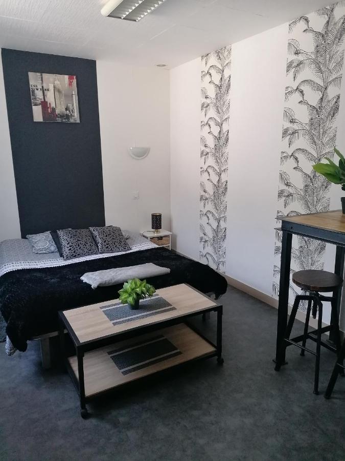 Charmant Appartement Entre Vitre Et Fougeres Chatillon-en-Vendelais Exterior photo